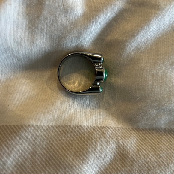 Émeraude ring in silver - Picture 2 of 2